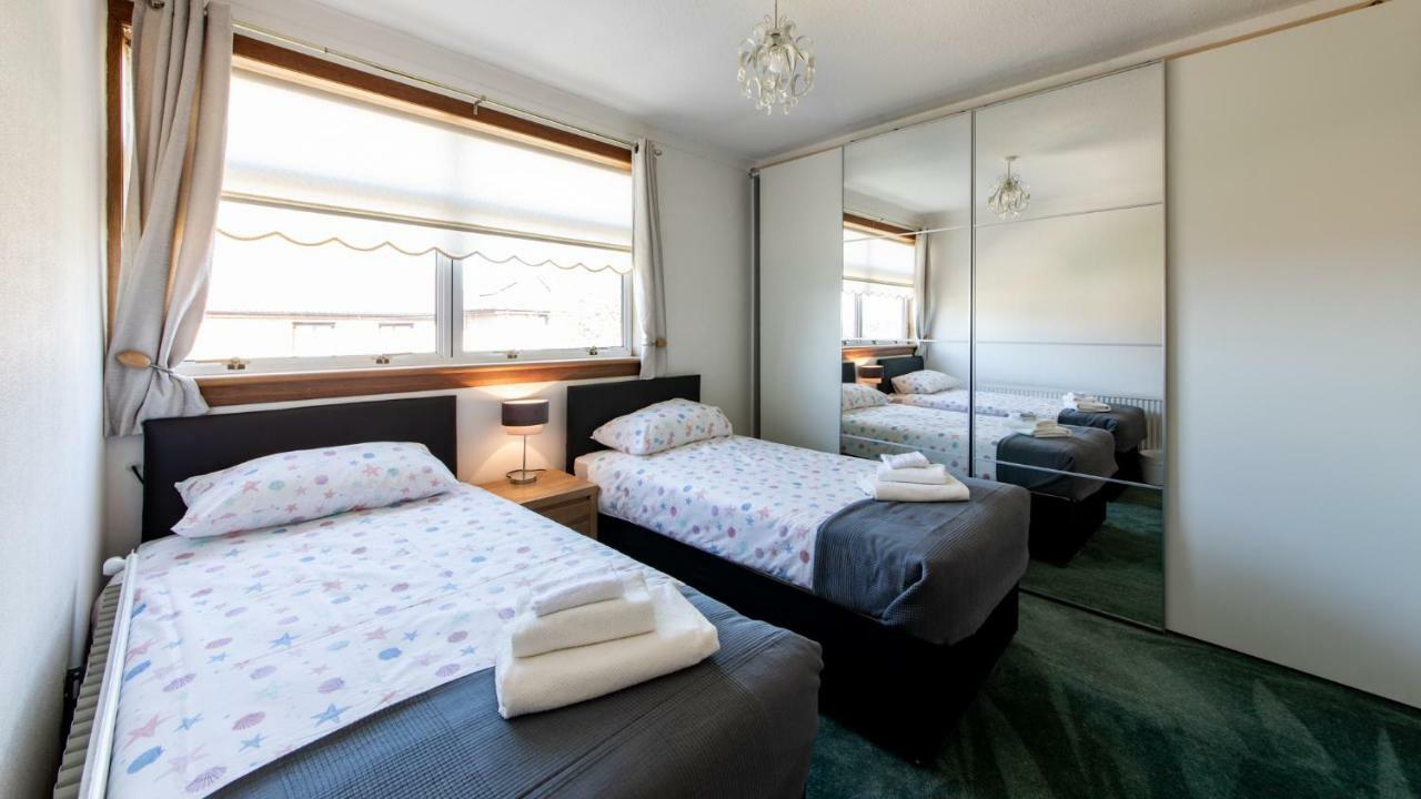 3 Bed House W/Drive & Garden V/Fast Wifi Near Bioquarter Villa Edimburgo Exterior foto